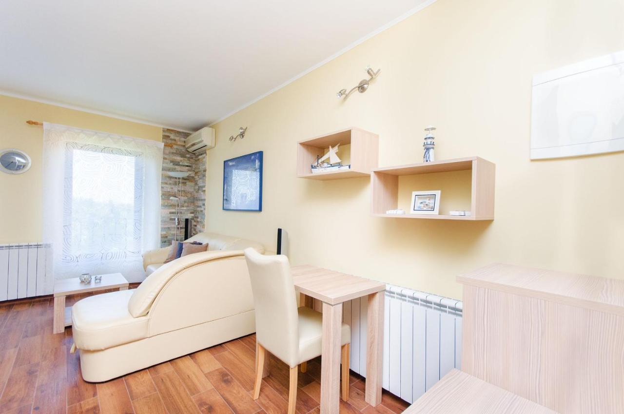 Apartment Ecio ヴィンクラン エクステリア 写真